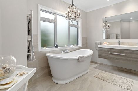 Photo of property in 77 Rexford Heights, Pyes Pa, Tauranga, 3112