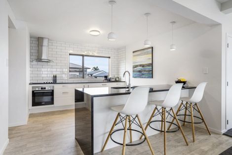 Photo of property in 150 Tirohanga Drive, Whangamata, 3620