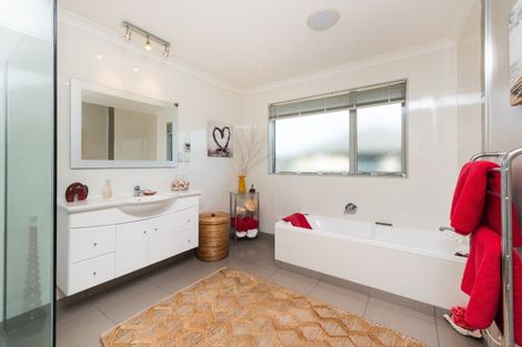 Photo of property in 3 Godwit Court, Foxton Beach, Foxton, 4815