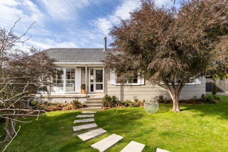 Photo of property in 9 Breadalbane Road, Havelock North, 4130