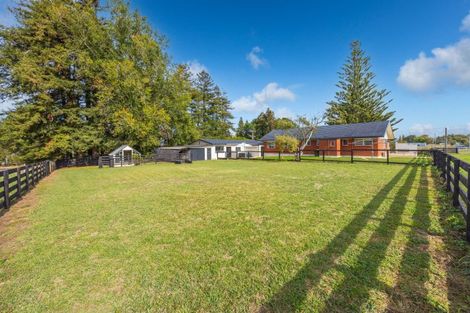 Photo of property in 4 Berkers Road, Ngahinapouri, Hamilton, 3290