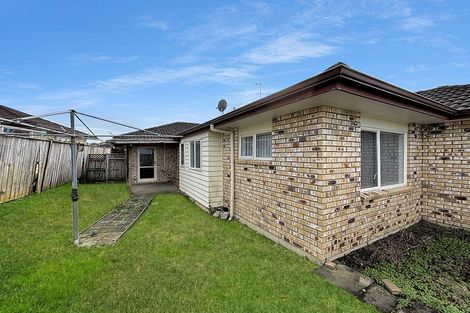 Photo of property in 60 Magic Way, Randwick Park, Auckland, 2105