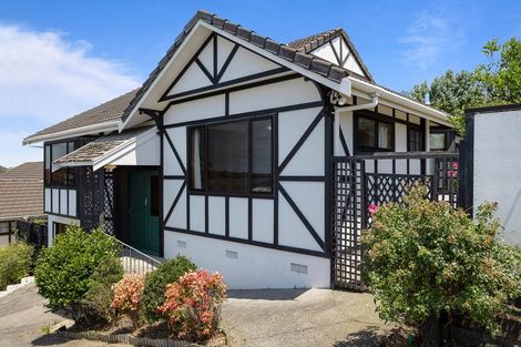 Photo of property in 1/126 Carlisle Road, Browns Bay, Auckland, 0632