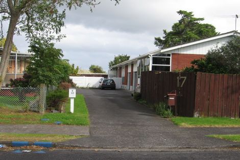 Photo of property in 1/17 Poinsettia Place, Henderson, Auckland, 0610