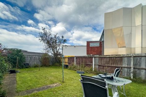 Photo of property in 2/46 Lochee Road, Upper Riccarton, Christchurch, 8041