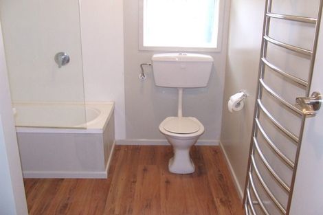 Photo of property in 22 Trebann Street, Paparangi, Wellington, 6037