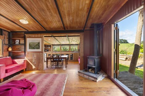 Photo of property in 5 Te Whare Hauora Place, Raglan, 3225