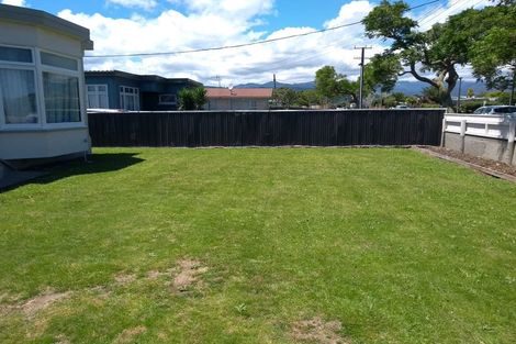 Photo of property in 581 Queen Street East, Levin, 5510