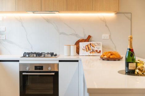 Photo of property in 6 Greenbrier Street, Westgate, 0814