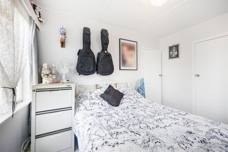 Photo of property in 11 Ahuru Street, Marton, 4710