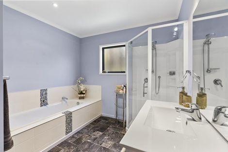 Photo of property in 67a Pohutukawa Place, Bell Block, New Plymouth, 4312