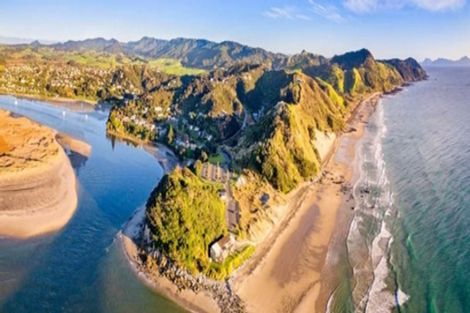 Photo of property in 13 Seabreeze Road, Mangawhai Heads, Mangawhai, 0505