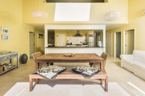 Photo of property in 13 Captains Close, Waikawa, Picton, 7220