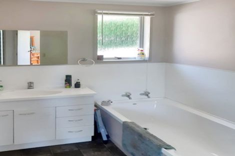 Photo of property in 7 Crook Street, Maheno, Oamaru, 9495