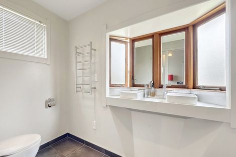 Photo of property in 52 Formby Avenue, Point Chevalier, Auckland, 1022