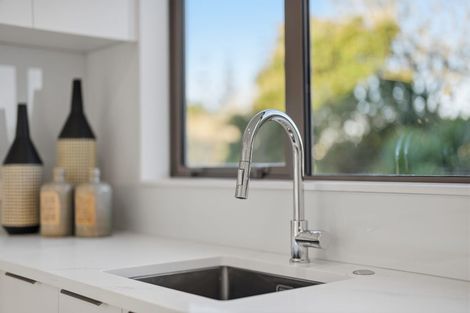 Photo of property in 72b Sycamore Drive, Sunnynook, Auckland, 0620