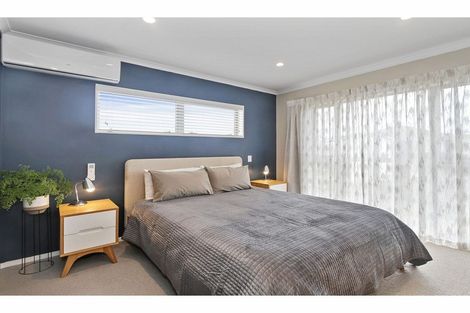 Photo of property in 30 Arthur Rolfe Lane, Swanson, Auckland, 0614