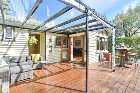 Photo of property in 237 Waimea Terrace, Beckenham, Christchurch, 8023
