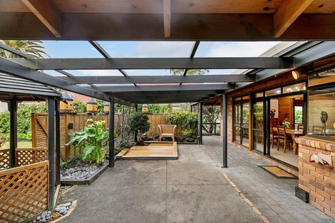 Photo of property in 17 Maygrove Drive, Orewa, 0931