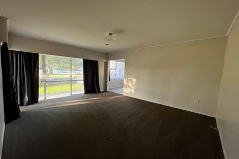 Photo of property in 53 Universal Drive, Henderson, Auckland, 0610