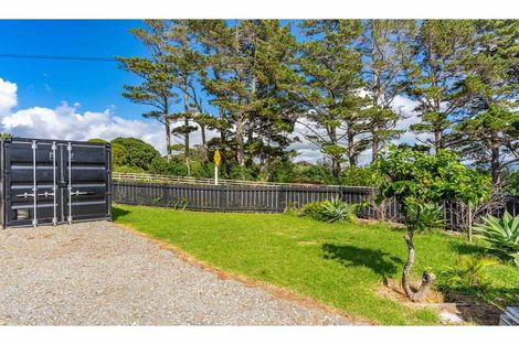 Photo of property in 2 Eveline Street, Mangawhai Heads, Mangawhai, 0505