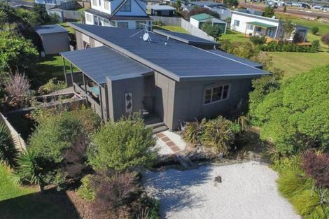 Photo of property in 103 The Tee, Matarangi, Whitianga, 3592
