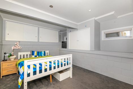 Photo of property in 89 Stanley Road, Glenfield, Auckland, 0629