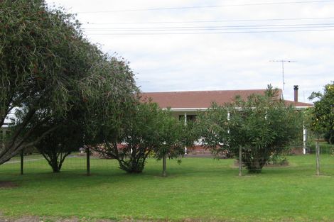 Photo of property in 4 Dawn Avenue, Hahei, Whitianga, 3591