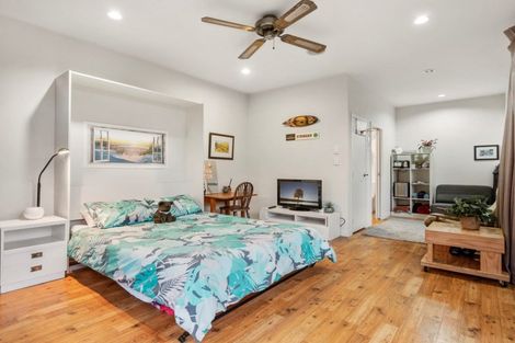 Photo of property in 166 Valley Road, Mount Maunganui, 3116