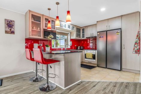 Photo of property in 526 Massey Road, Mangere, Auckland, 2022