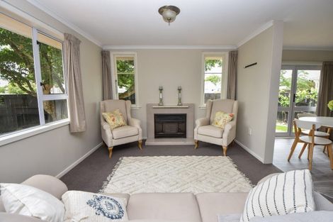 Photo of property in 89 Victoria Street, Carterton, 5713