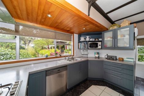 Photo of property in 66 Gilbert Street, New Plymouth, 4310