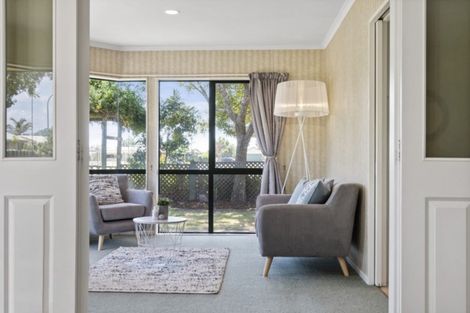 Photo of property in 6 Beachlands Place, Papamoa Beach, Papamoa, 3118