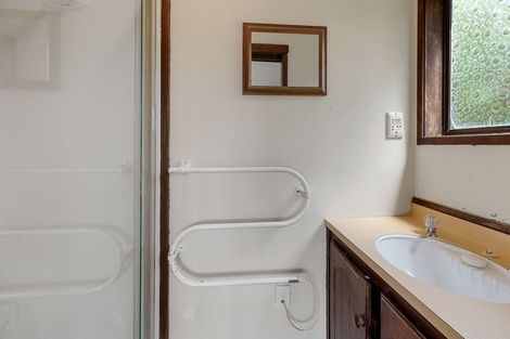 Photo of property in 21 Squirrel Lane, Browns Bay, Auckland, 0630