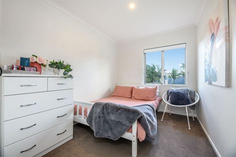 Photo of property in 6 San Bernadino Drive, Henderson, Auckland, 0612