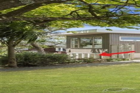 Photo of property in 36 James Evans Drive, Northcote, Auckland, 0627