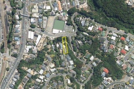 Photo of property in 20 Grays Road, Plimmerton, Porirua, 5026