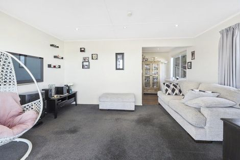 Photo of property in 16 Orchy Crescent, Southgate, Wellington, 6023