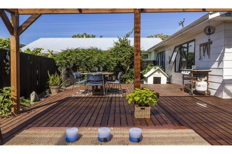 Photo of property in 2 Waimea West Road, Brightwater, 7022