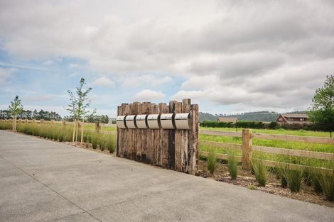 Photo of property in 2 Ada Lane, Riverhead, 0793