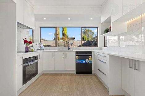 Photo of property in 2/258 Great South Road, Takanini, Auckland, 2112