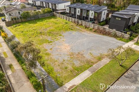 Photo of property in 32 Raukawa Street, Stokes Valley, Lower Hutt, 5019