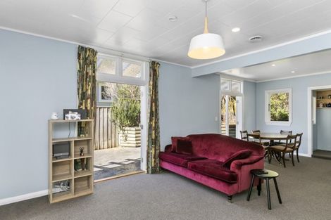 Photo of property in 21 Beach Street, Island Bay, Wellington, 6023