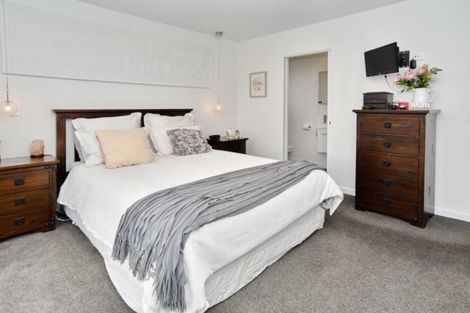 Photo of property in 67 Georgina Street, Marshland, Christchurch, 8083