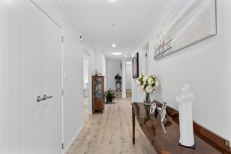 Photo of property in 123 Adler Drive, Ohauiti, Tauranga, 3112