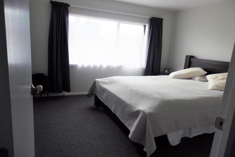 Photo of property in 5 Elizabeth Street, Cambridge, 3434