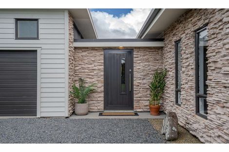 Photo of property in 11 Cochrane Drive, Kerikeri, 0230