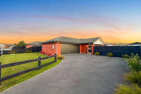 Photo of property in 8 Reserve Close, Woolston, Christchurch, 8062