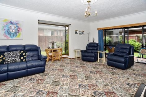 Photo of property in 1/254 Harewood Road, Bishopdale, Christchurch, 8053