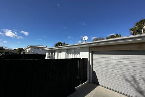 Photo of property in 2/4 Grove Road, Addington, Christchurch, 8024